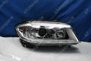 Фара головного света галогеновая правая Haval H6