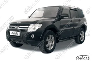 Кенгурятник d76 низкий Arbori черн. для Mitsubishi PAJERO IV 2014-нв