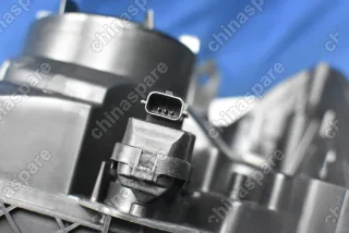 Фара головного света галогеновая правая Haval H6