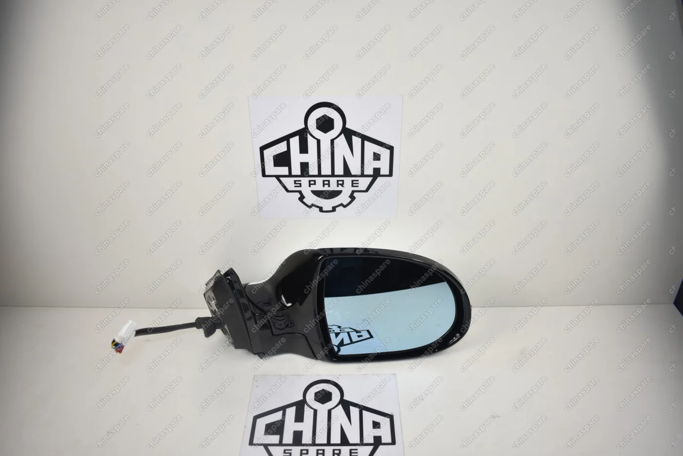 Зеркало боковое правое Haval H6 15 Контактов (С камерой)