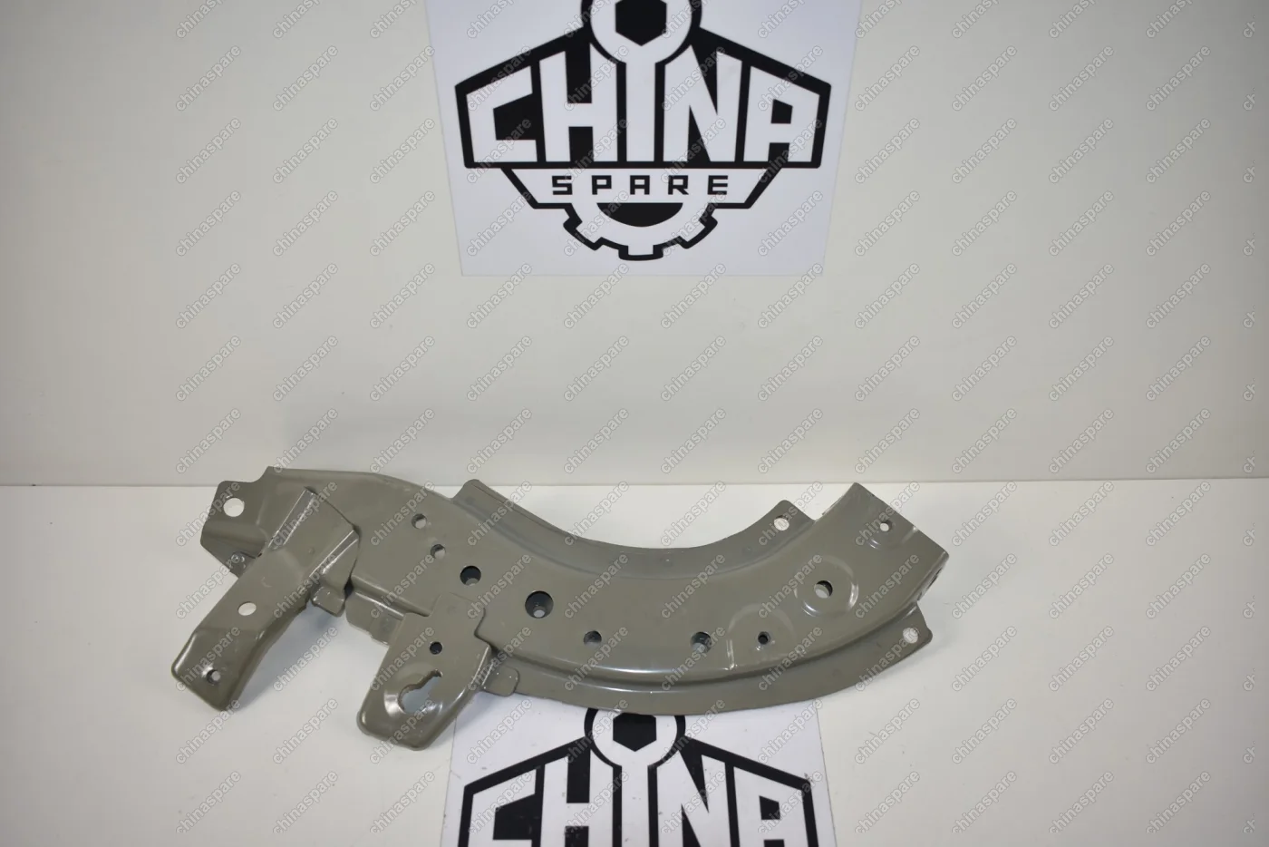 Панель Рамки Радиатора Правая Haval H2