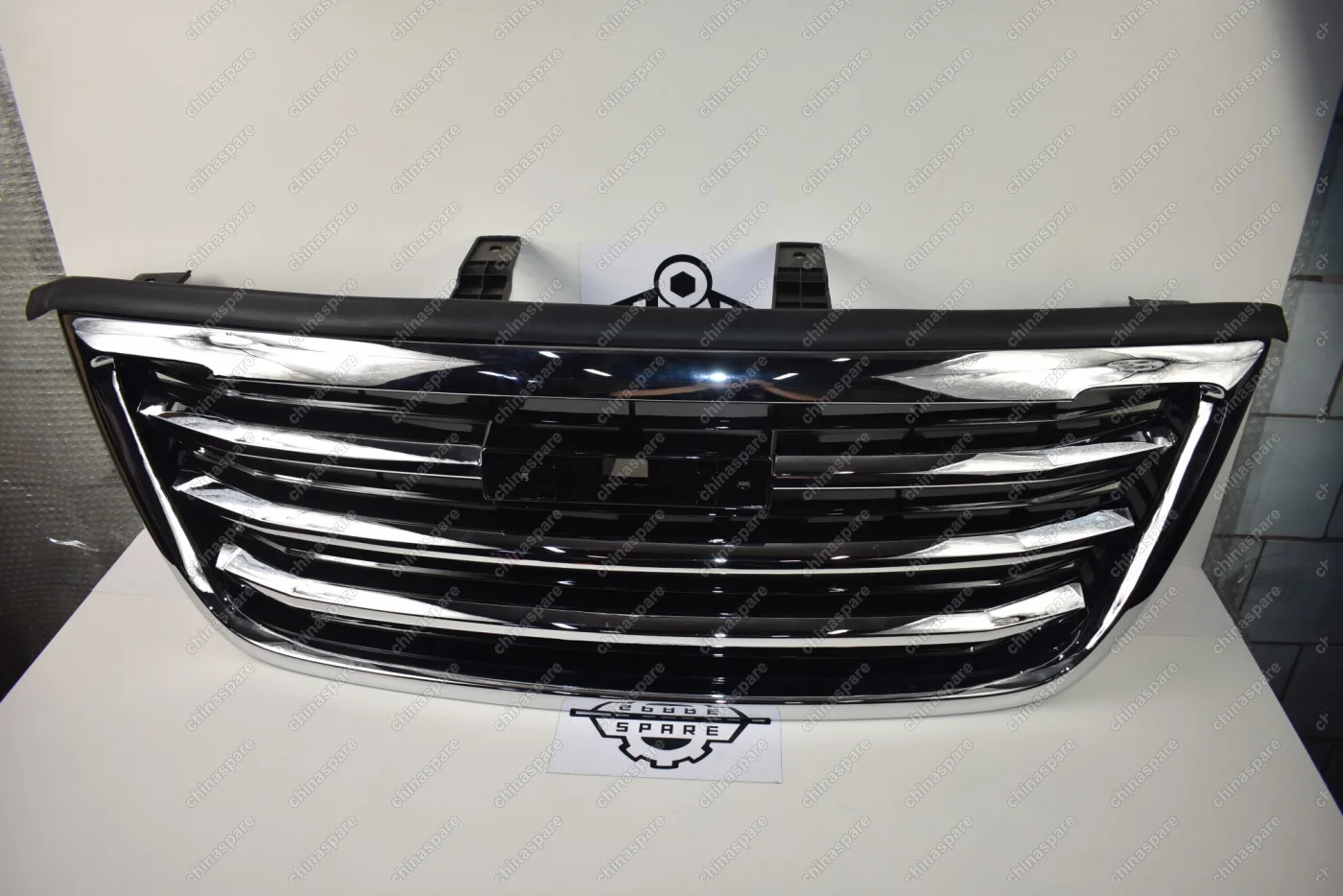 Решетка радиатора Haval H9