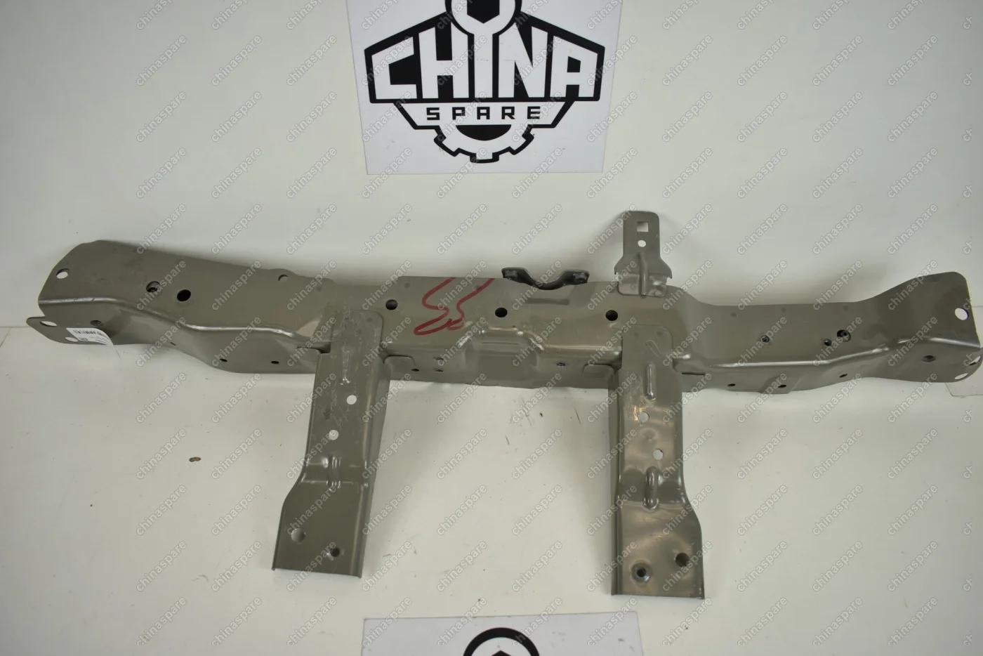 Панель передняя верхняя поперечная Haval H6