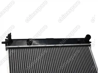 Радиатор охлаждения двигателя Haval H2