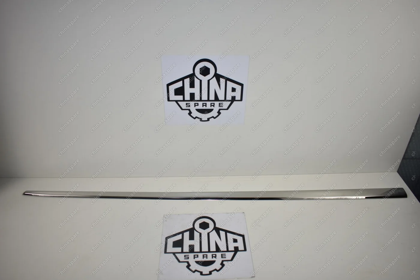 Молдинг декоративный нижний передней правой двери Haval H6