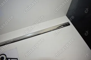 Молдинг декоративный нижний передней правой двери Haval H6