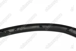 Накладка арки переднего правого колеса Haval H6