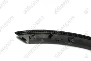 Накладка арки переднего правого колеса Haval H6