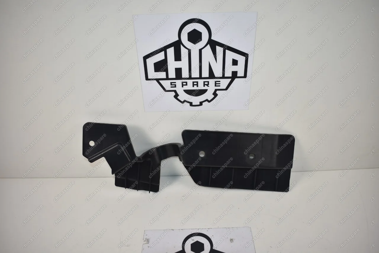 Дефлектор радиатора правый Haval H6