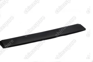 Накладка декоративная двери передней левой нижняя Haval H6