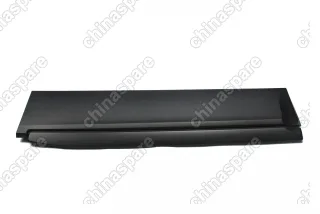 Накладка декоративная двери задняя левая нижняя Haval H6