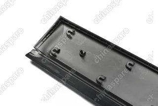 Накладка декоративная двери задняя левая нижняя Haval H6