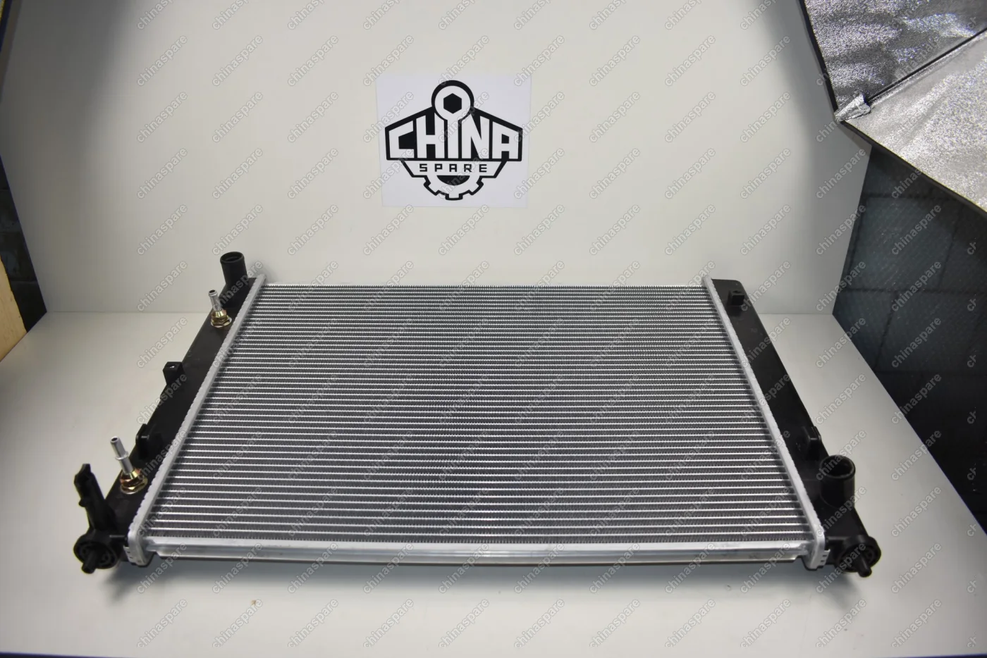 Радиатор охлаждения двигателя Haval H2 (АКПП)