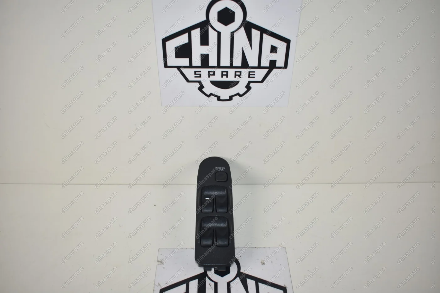 Блок стеклоподъемников Mitsubishi Carisma 1995-2006