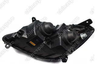 Фара головного света правая (с электрокорректором) Lifan Celliya