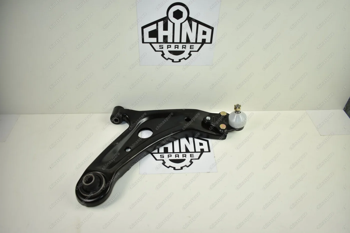 Рычаг подвески передний правый Lifan X50, Celliya