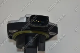 Датчик уровня масла Audi A3 (8L1) (96-03), A4 [B5] (94-01), A4 [B6] (00-04), A6 [C5] (97-04), A6 [C6]