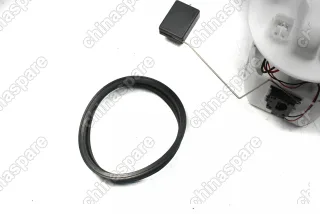 Насос топливный в сборе Mazda 6