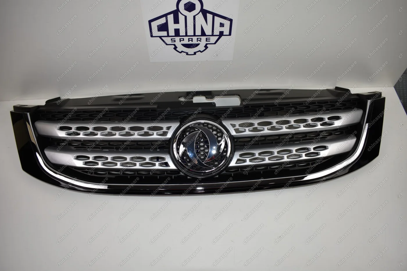 Решетка радиатора DongFeng H30Cross