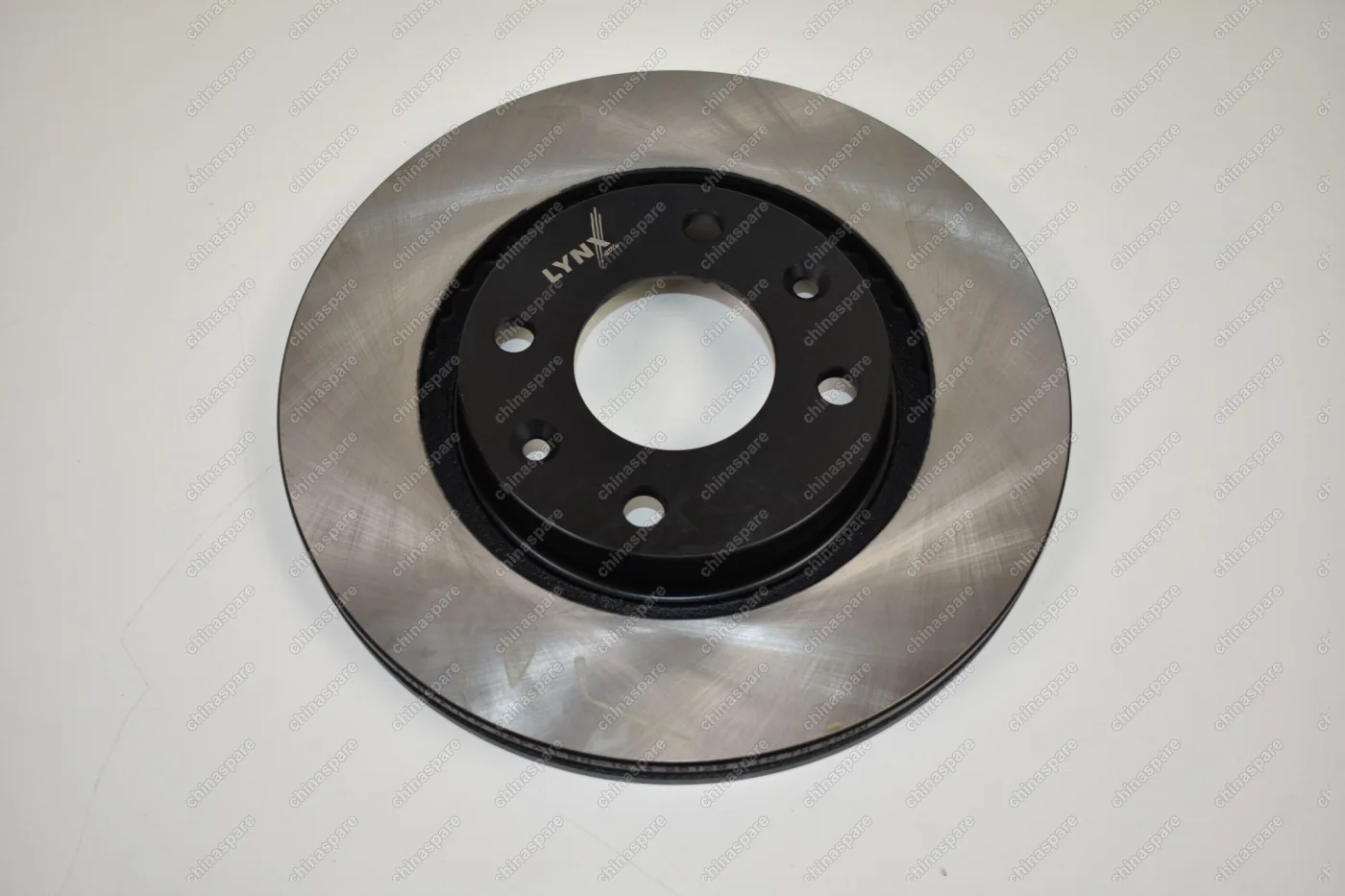 Диск тормозной передний вентилируемый Citroen C3 I, C4 II, Berlingo II / Peugeot 301 I, 308 II, 5008 I, 2008 I