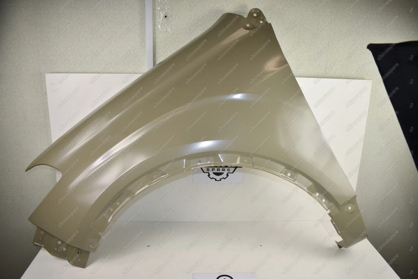 Крыло переднее левое Chery Tiggo 5
