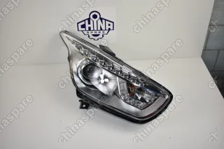 Фара головного света Правая FAW Besturn X80