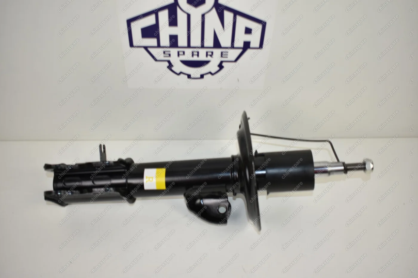 Амортизатор передний правый Chery Bonus 3