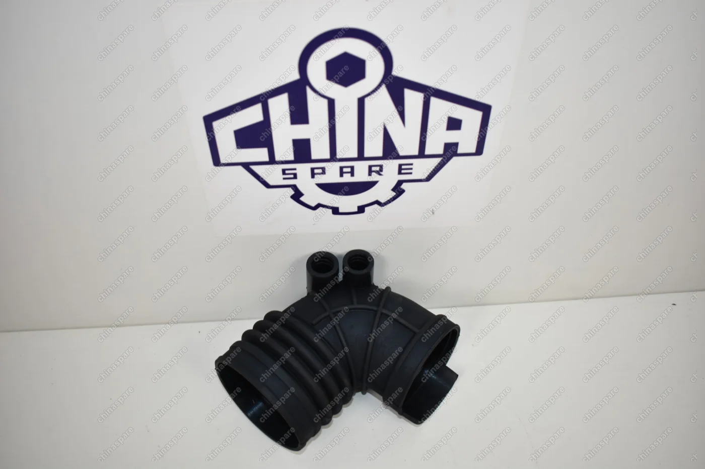 Патрубок дроссельной заслонки BMW 3 E36