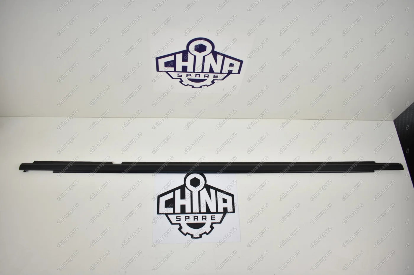 Уплотнитель стекла двери задней правой (Бархотка) наружный (без хрома) BYD F3, F3-R