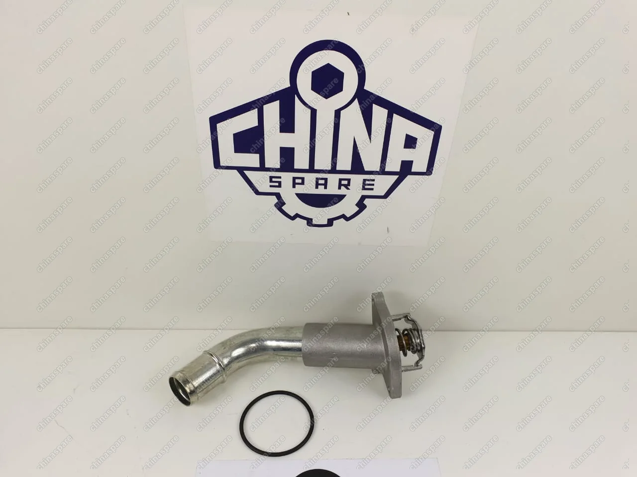 Термостат Chevrolet TrailBlazer L6 4.2L 2001>