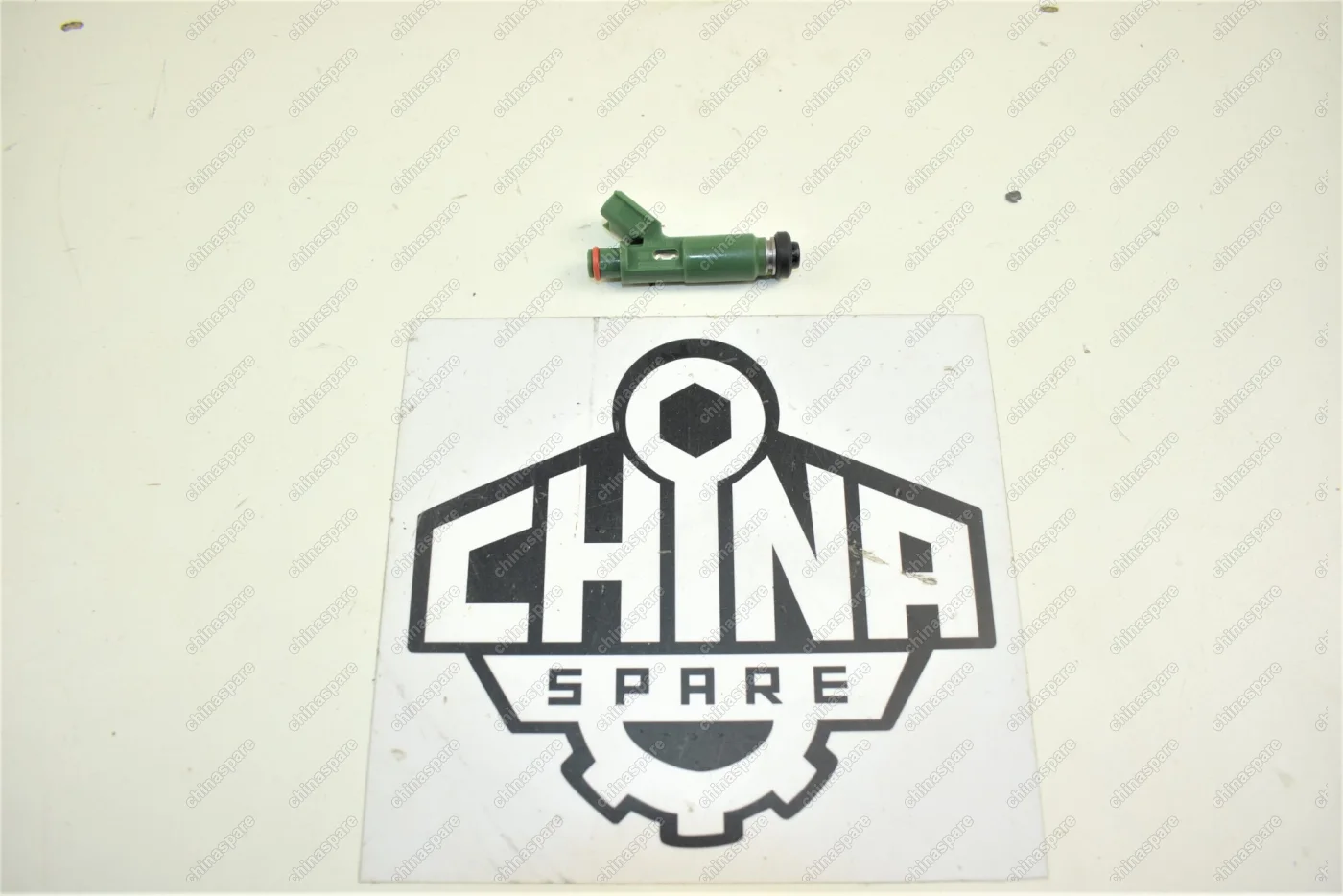 Форсунка топливная Toyota Avensis II / Corolla E11, E12