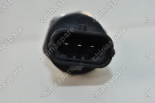 Датчик давления в рампе Hyundai H1 I-II Grand Starex / Kia Sorento I