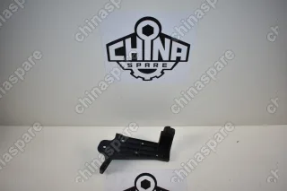 Левый передний кронштейн переднего бампера Zotye T600