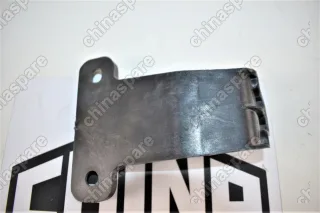 Кронштейн центральный переднего бампера Zotye T600