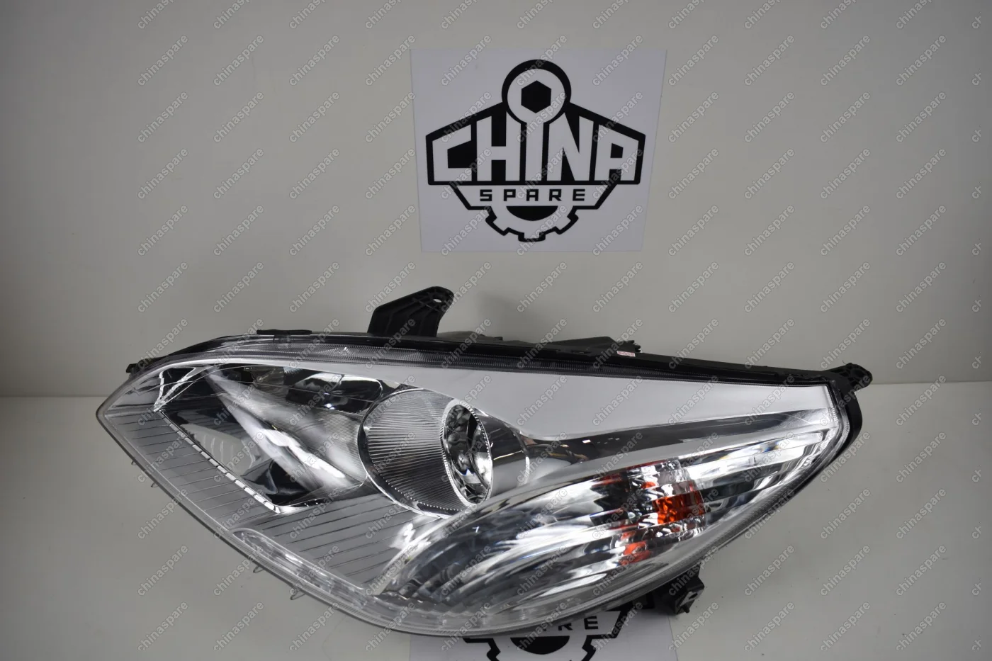 Фара Lifan Cebrium с ллектрокорректором левая