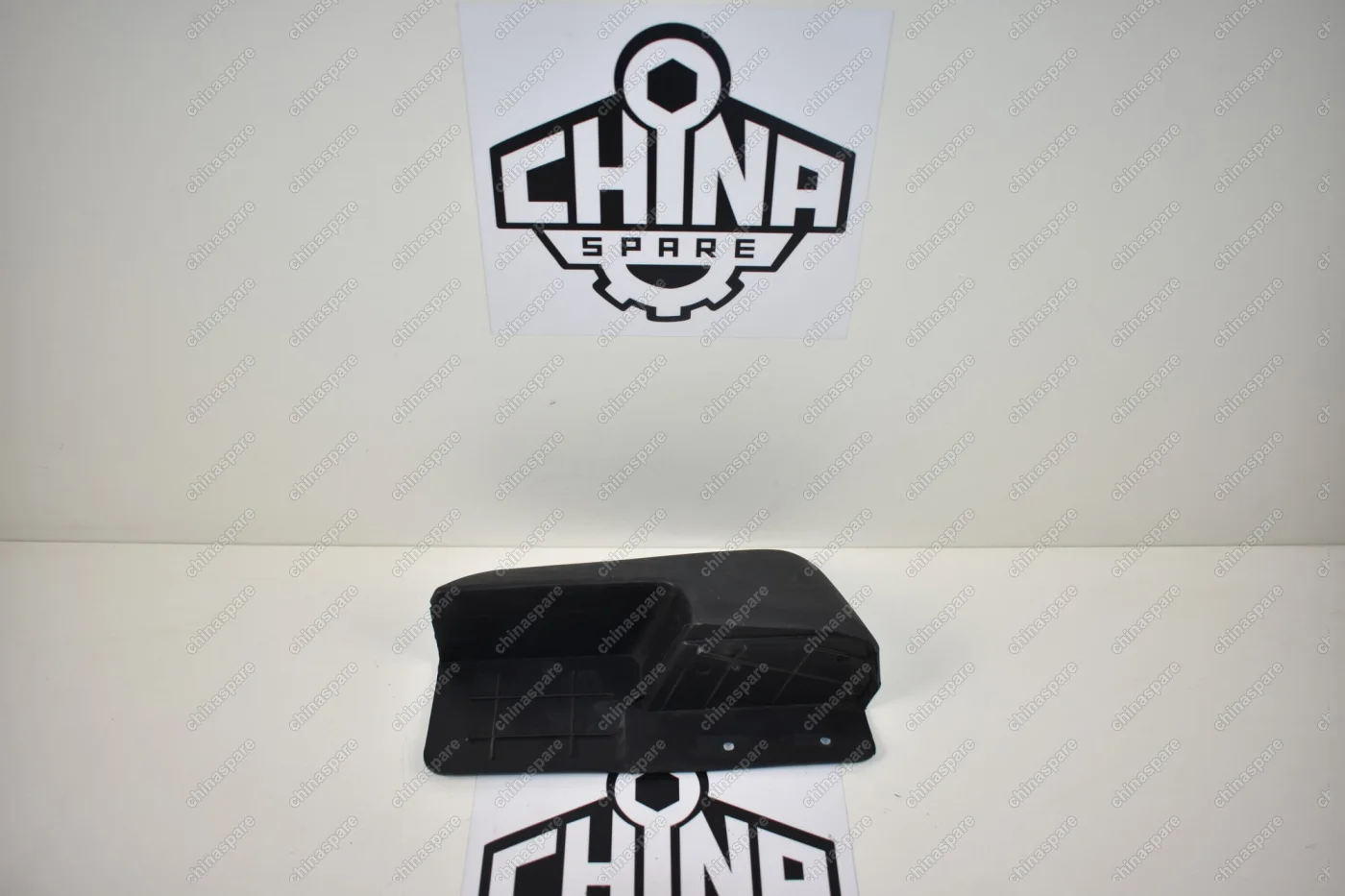 Брызговик переднего колеса левый Great wall Hover H3 New