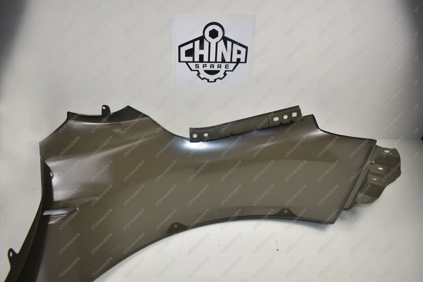 Крыло переднее Lifan Cebrium левое