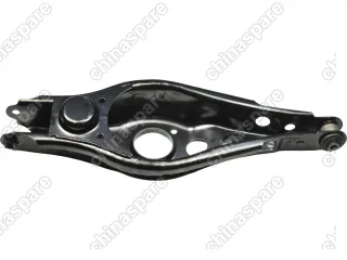 Рычаг задней подвески поперечный продольный (под пружину) правый Geely Emgrand X7