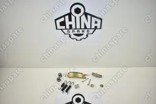 Распорка рычага стояночного тормоза правая Mitsubishi Pajero/Montero (91-06)