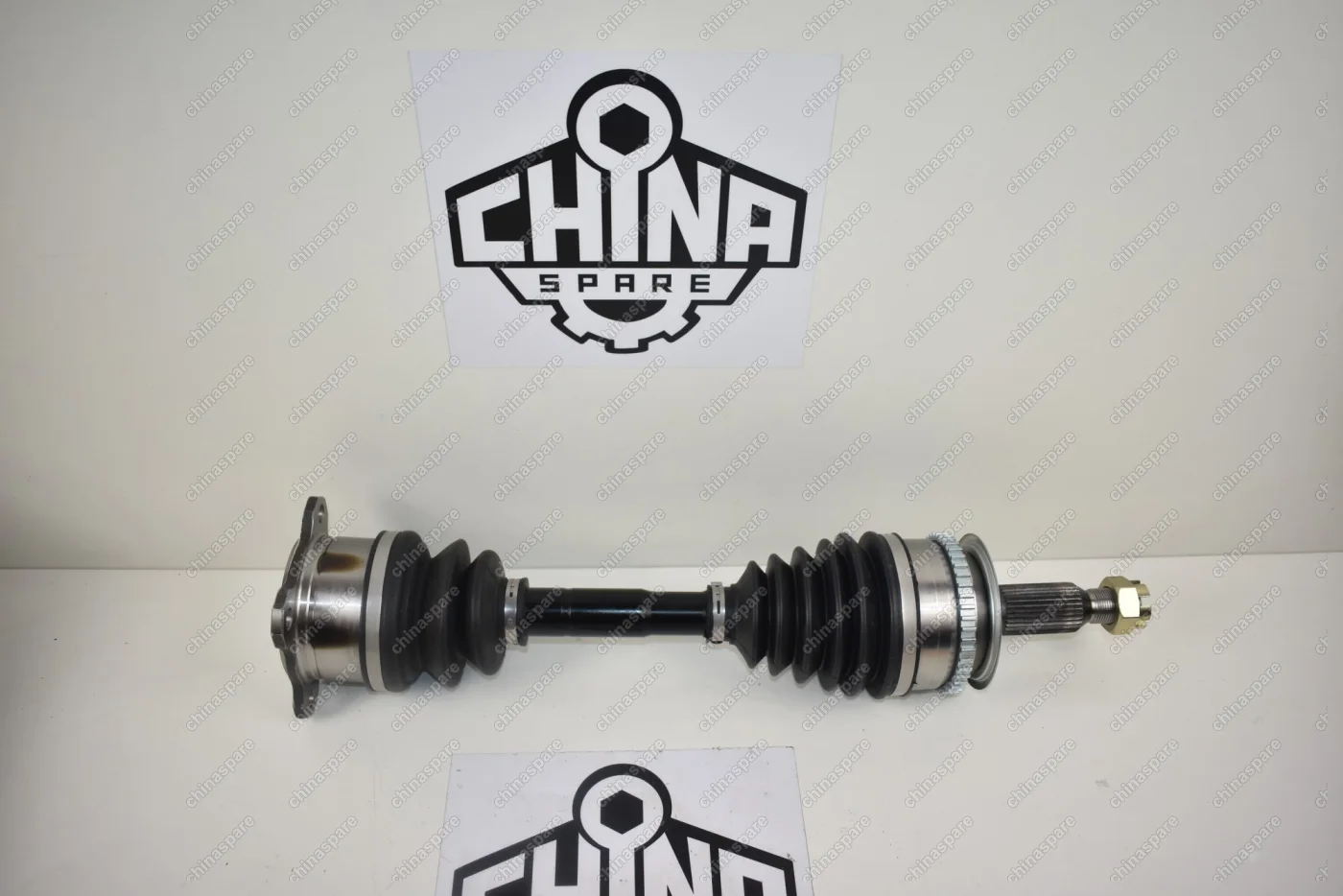 Привод передний правый Mitsubishi L200