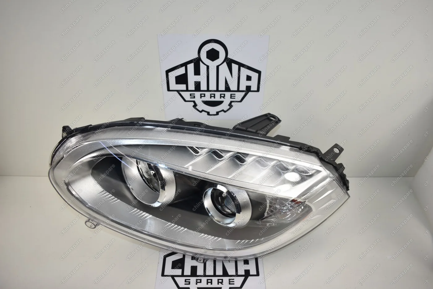 Фара передняя левая Brilliance V5