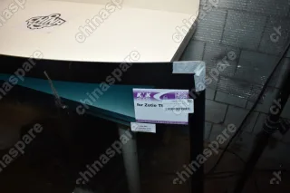 Стекло лобовое Zotye T600