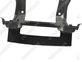 Кронштейн переднего бампера центральный Great Wall Hover H6