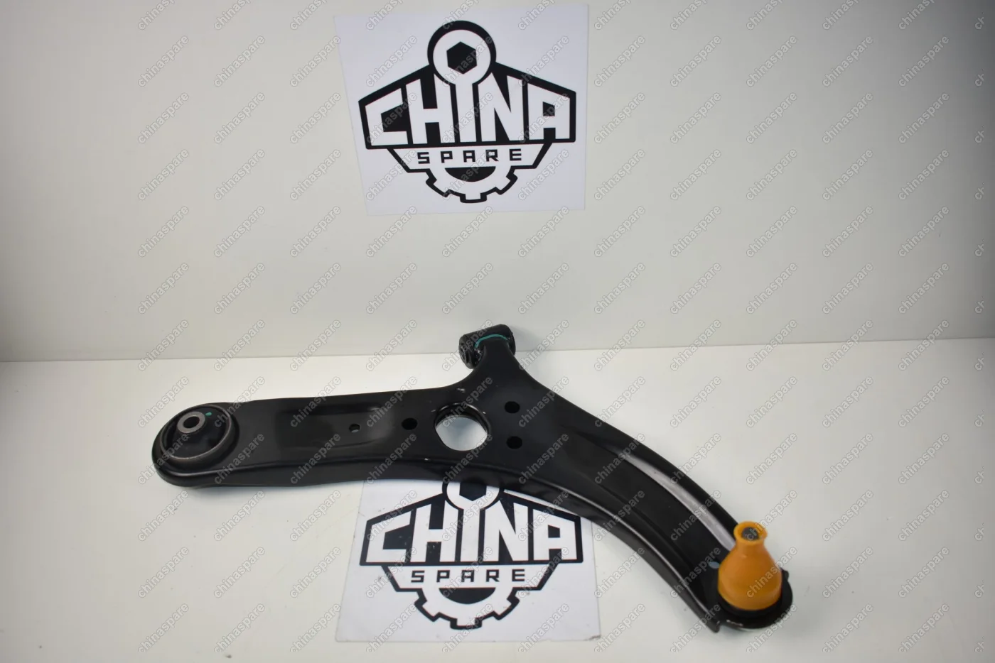 Рычаг передний правый Hyundai Solaris 2010- / Kia Rio 2011-