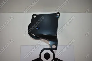 Ролик паразитный ремня генератора с кронштейном Chery Amulet A118111200BB