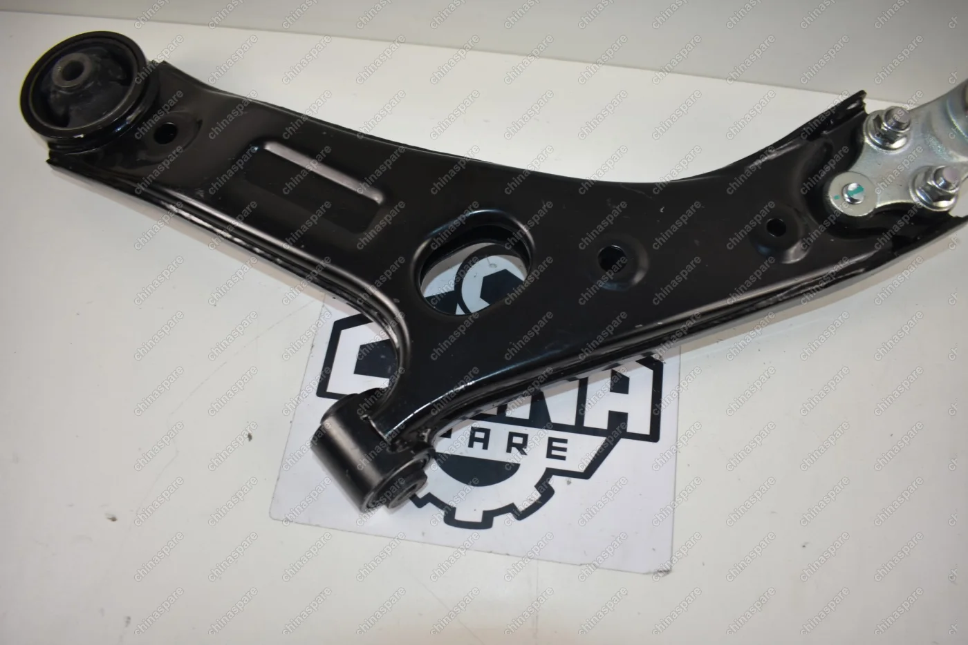 Рычаг передний правый Zotye T600