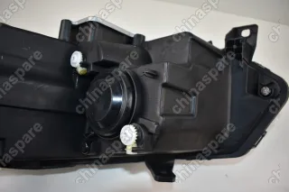 Фара правая Zotye T600 Ксенон