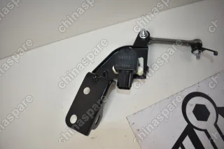 Датчик высоты передней подвески (дорожного просвета) в сборе Mitsubishi Pajero