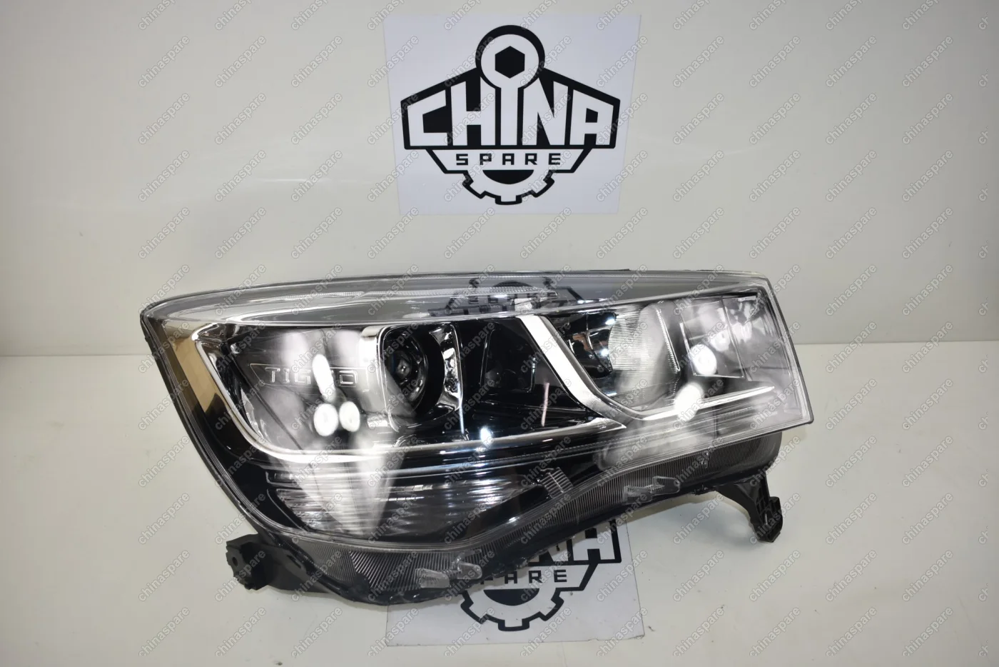 Фара Передняя Правая Chery Tiggo 2