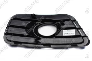 Рамка противотуманной фары левая Zotye T600